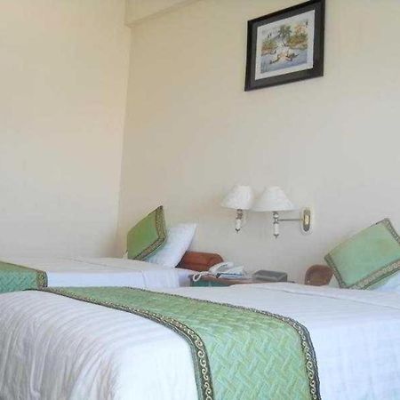 Bamboo Green Central Hotel Дананг Экстерьер фото