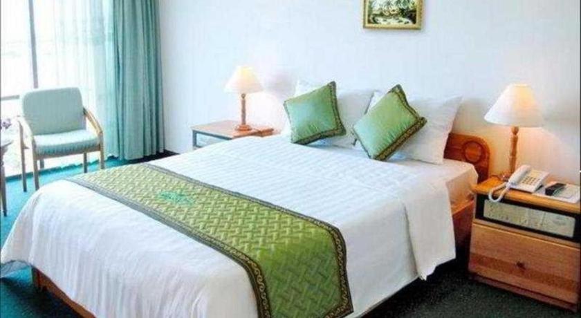 Bamboo Green Central Hotel Дананг Экстерьер фото