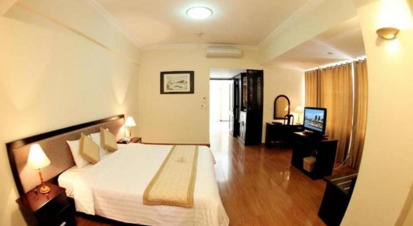 Bamboo Green Central Hotel Дананг Экстерьер фото