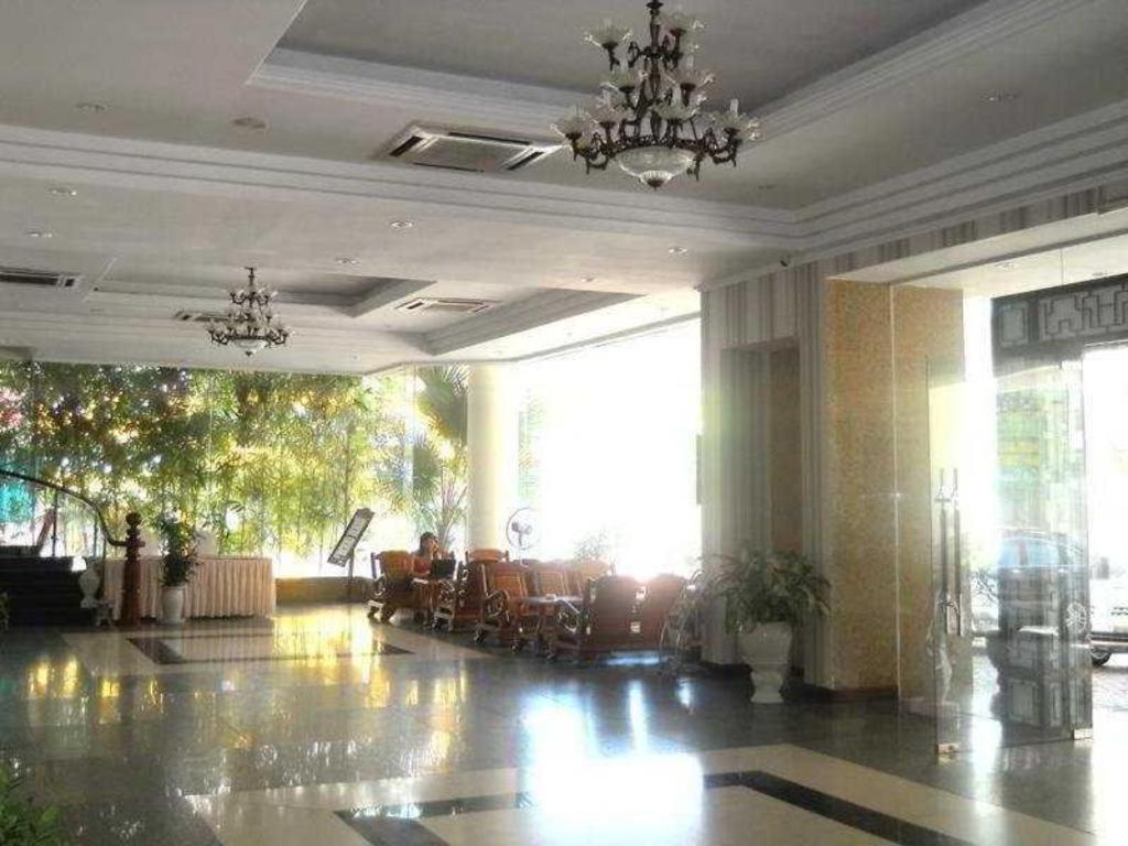 Bamboo Green Central Hotel Дананг Экстерьер фото