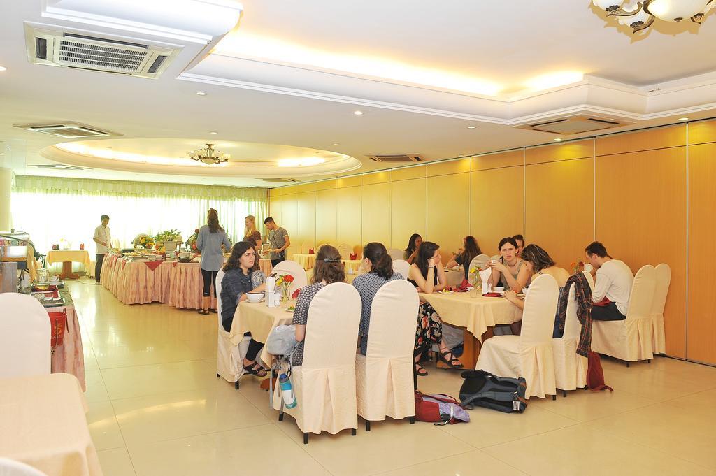 Bamboo Green Central Hotel Дананг Экстерьер фото